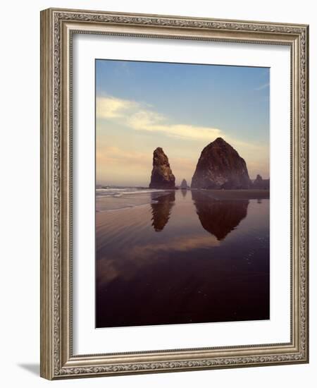 Cannon Beach X-Ike Leahy-Framed Photographic Print