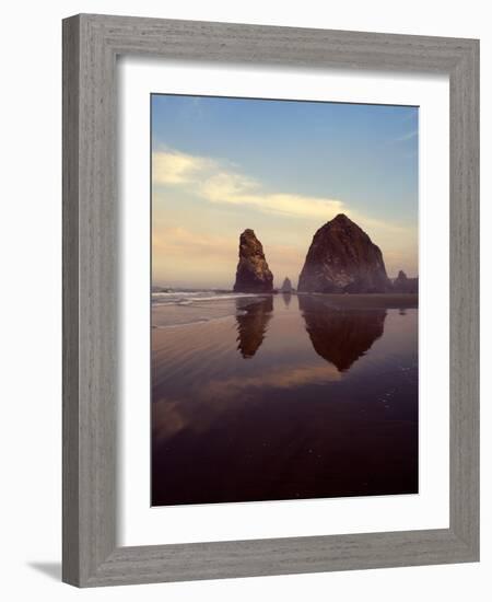 Cannon Beach X-Ike Leahy-Framed Photographic Print