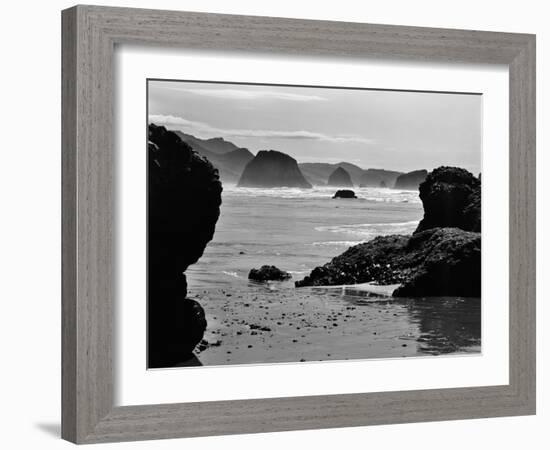 Canon Beach #2-Monte Nagler-Framed Photographic Print