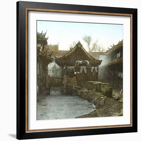 Canton (China), Courtyard of a House, 1860-Leon, Levy et Fils-Framed Photographic Print