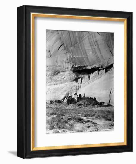 Canyon de Chelly Cliff Dwellings-null-Framed Photographic Print