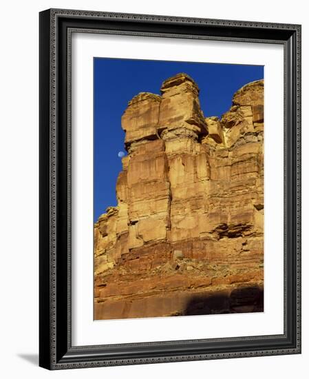 Canyonlands NP, Utah. Moon and Sandstone Cliffs. Stillwater Canyon-Scott T. Smith-Framed Photographic Print