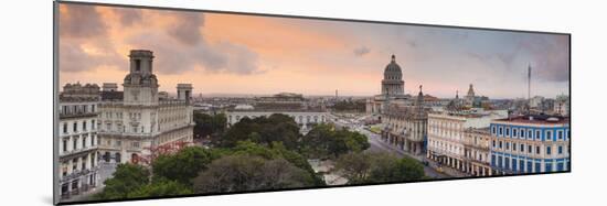 Capitolio and Parque Central, Havana, Cuba-Jon Arnold-Mounted Photographic Print