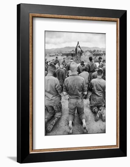 Capt. Bill Carpenter and Members of the 101st Airborne at Outdoor Catholic Mass, Vietnam, 1966-Larry Burrows-Framed Photographic Print