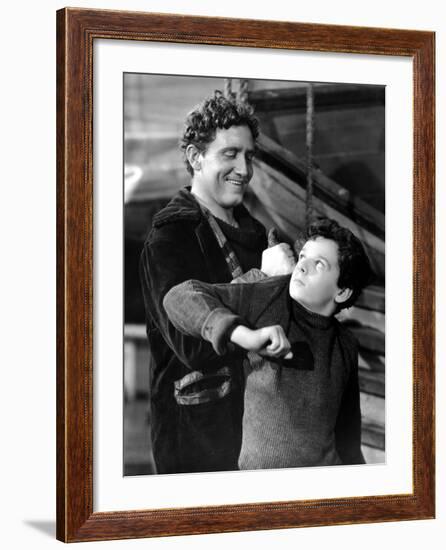 Captains Courageous, Spencer Tracy, Freddie Bartholomew, 1937-null-Framed Photo