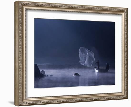 Capture the Light-Nunu Rizani-Framed Photographic Print