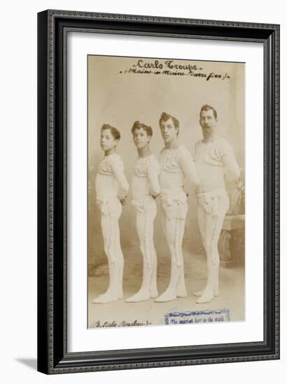 Carlo Troupe (Mains-en-mains. Barre fixe). The smartest four in the world-null-Framed Giclee Print