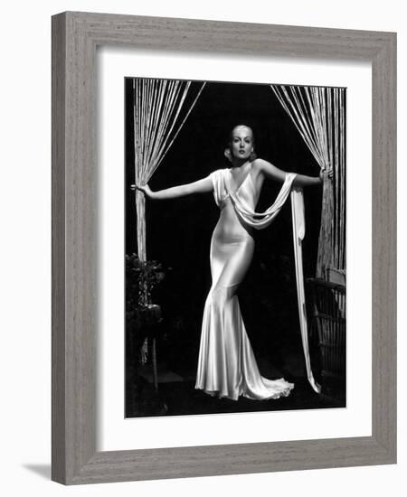 Carole Lombard, 1933-null-Framed Photographic Print