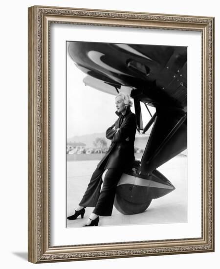 Carole Lombard, 1935-null-Framed Photo