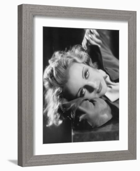 Carole Lombard-null-Framed Photographic Print