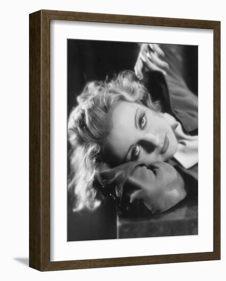 Carole Lombard-null-Framed Photographic Print