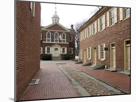Carpenters' Hall, Built in 1774, Philadelphia, Pennsylvania, USA-De Mann Jean-Pierre-Mounted Photographic Print