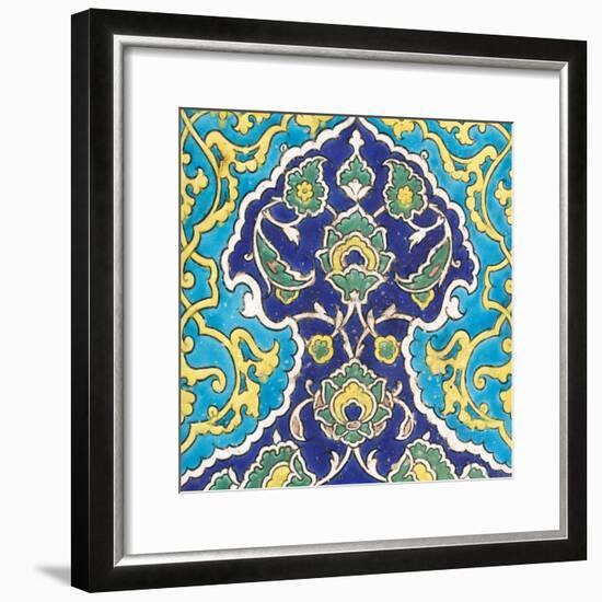 Carreau à frise de lambrequins bleu et turquoise imbriqués-null-Framed Giclee Print