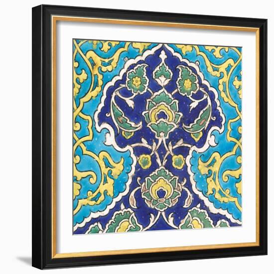 Carreau à frise de lambrequins bleu et turquoise imbriqués-null-Framed Giclee Print