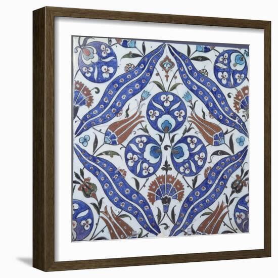 Carreau aux lèvres bleues dites "lèvres de Bouddha" et sequins-null-Framed Giclee Print