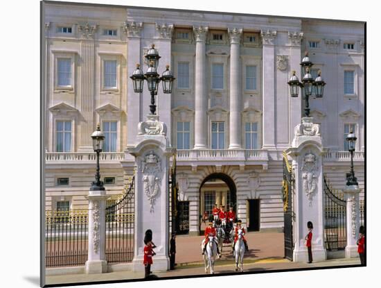 Carriage Leaving Buckingham Palace, London, England, UK-Adina Tovy-Mounted Photographic Print