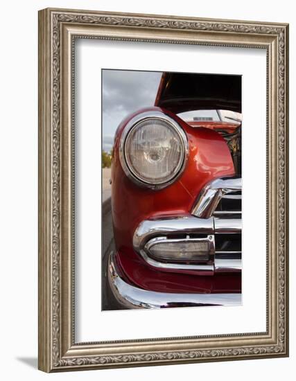 Cars of Cuba IV-Laura Denardo-Framed Photographic Print