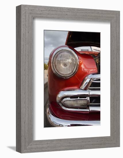 Cars of Cuba IV-Laura Denardo-Framed Photographic Print