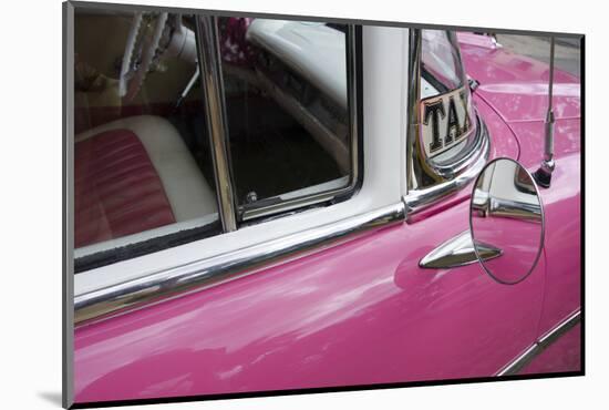 Cars of Cuba V-Laura Denardo-Mounted Photographic Print