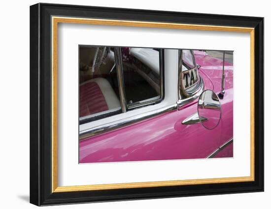 Cars of Cuba V-Laura Denardo-Framed Photographic Print