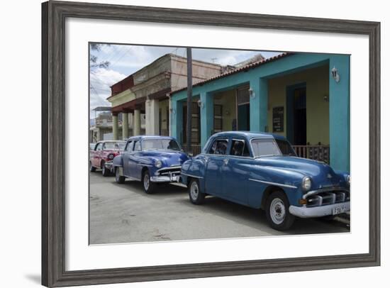 Cars of Cuba VIII-Laura Denardo-Framed Photographic Print