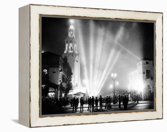 Carthay Circle Theatre During a Dramatically Lit Hollywood Premier-null-Framed Stretched Canvas