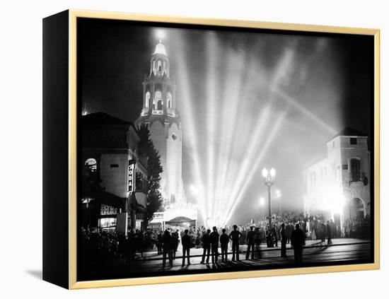 Carthay Circle Theatre During a Dramatically Lit Hollywood Premier-null-Framed Stretched Canvas