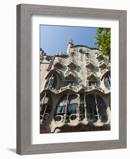 Casa Batllo by Antoni Gaudi, UNESCO World Heritage Site, Passeig De Gracia, Barcelona, Spain, Europ-Sergio Pitamitz-Framed Photographic Print