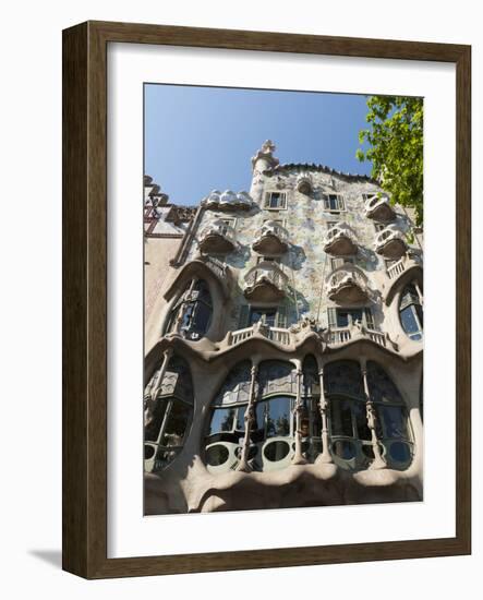 Casa Batllo by Antoni Gaudi, UNESCO World Heritage Site, Passeig De Gracia, Barcelona, Spain, Europ-Sergio Pitamitz-Framed Photographic Print