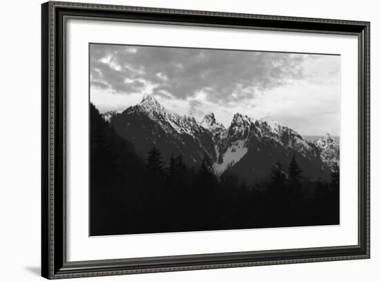 Cascade Mountains at Sunset, Mount Baker-Snoqualmie National Forest, Washington, USA-Paul Souders-Framed Photographic Print