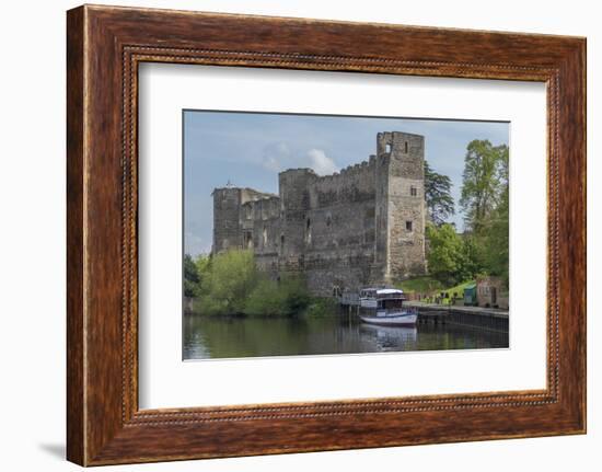 Castle and River Trent, Newark, Nottinghamshire, England, United Kingdom-Rolf Richardson-Framed Photographic Print