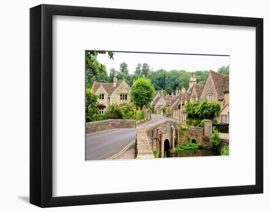 Castle Combe-Jeni Foto-Framed Photographic Print