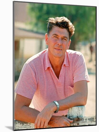 Casual Portrait of California Governor Candidate Ronald Reagan Outside at Home on Ranch-Bill Ray-Mounted Photographic Print