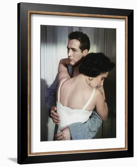 Cat on a Hot Tin Roof 1958 Directed by Richard Brooks Elizabeth Taylor and Paul Newman-null-Framed Photo