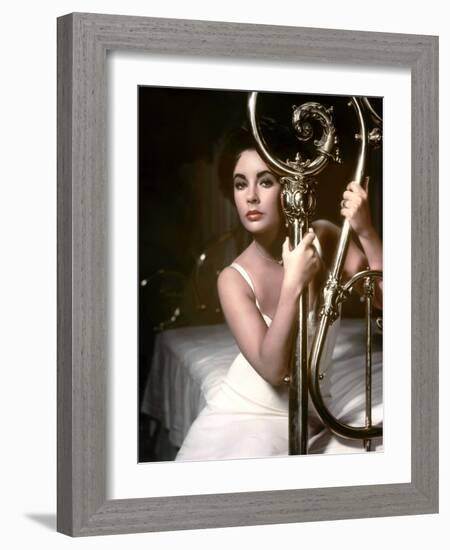 Cat on a Hot Tin Roof, Elizabeth Taylor, Directed by Richard Brooks, 1958-null-Framed Photo