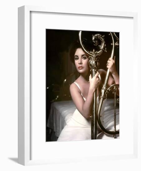 Cat on a Hot Tin Roof, Elizabeth Taylor, Directed by Richard Brooks, 1958-null-Framed Photo