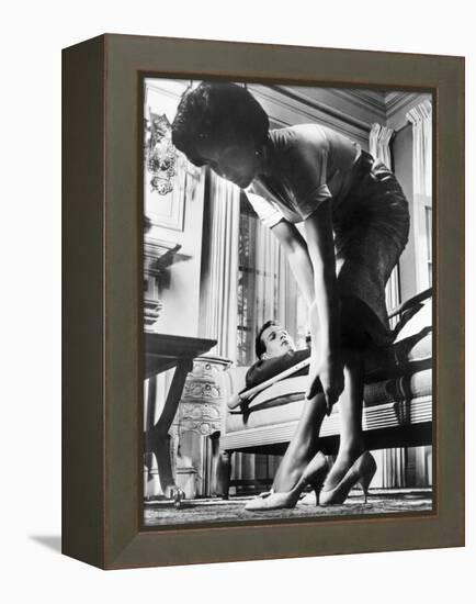 Cat on a Hot Tin Roof, Paul Newman, Elizabeth Taylor, 1958-null-Framed Stretched Canvas