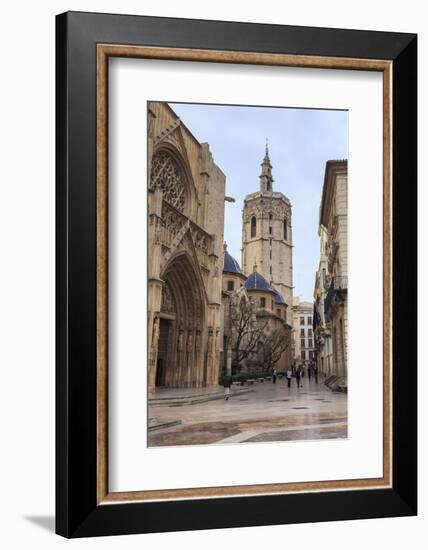 Cathedral and Miguelete Bell Tower, Plaza De La Virgen, Autumn (Fall), Valencia, Spain, Europe-Eleanor Scriven-Framed Photographic Print