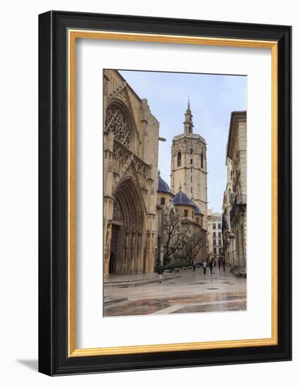 Cathedral and Miguelete Bell Tower, Plaza De La Virgen, Autumn (Fall), Valencia, Spain, Europe-Eleanor Scriven-Framed Photographic Print