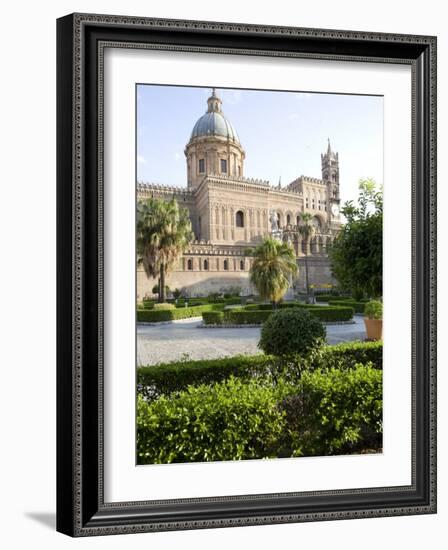 Cathedral Gardens, Palermo, Sicily, Italy, Europe-Olivieri Oliviero-Framed Photographic Print