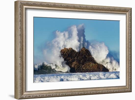 Cayucos Waves II-Lee Peterson-Framed Photo