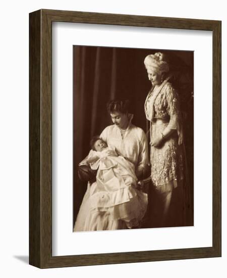 Cecilie Mit Kind, Kaiserin Victoria, Cecilienhilfe-null-Framed Giclee Print