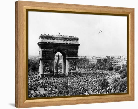 Celebrating the Liberation of Paris, 26 August 1944-null-Framed Premier Image Canvas