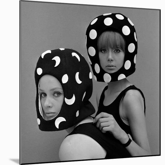 Celia Hammond and Patty Boyd in Edward Mann Dots and Moons Helmets, 1965-John French-Mounted Giclee Print