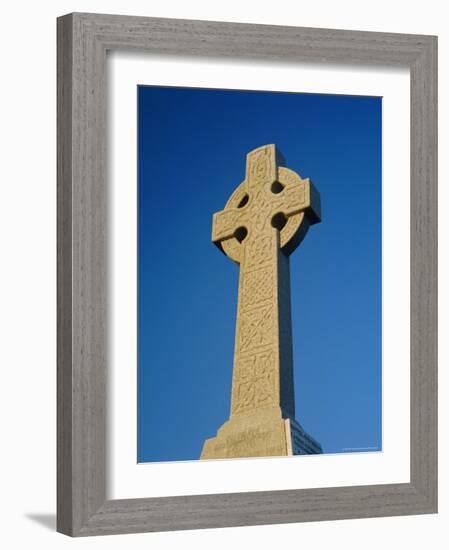 Celtic Cross, Aberdaron, Lleyn Peninsula, Gwynedd, Wales, UK, Europe-Ruth Tomlinson-Framed Photographic Print