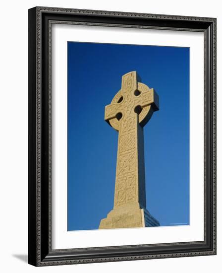 Celtic Cross, Aberdaron, Lleyn Peninsula, Gwynedd, Wales, UK, Europe-Ruth Tomlinson-Framed Photographic Print