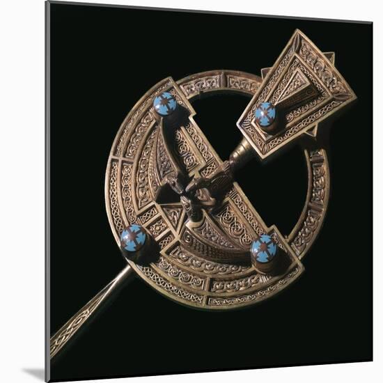 Celtic gilt-silver brooch, 8th century. Artist: Unknown-Unknown-Mounted Giclee Print