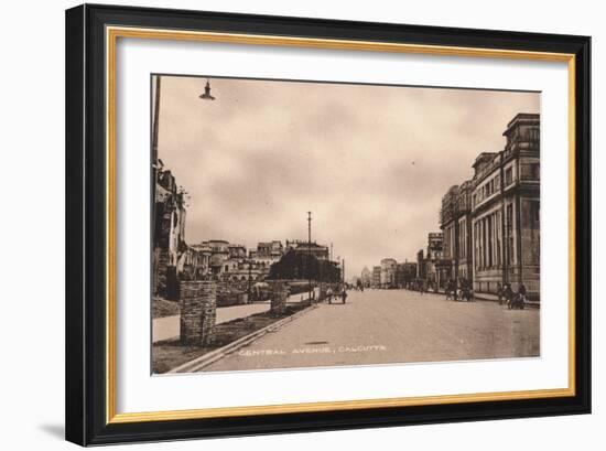 'Central Avenue, Calcutta', c1900-Unknown-Framed Giclee Print