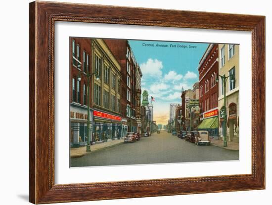 Central Avenue, Fort Dodge, Iowa-null-Framed Art Print