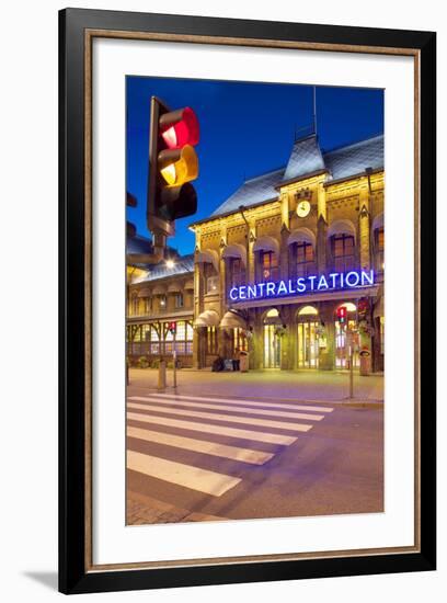 Central Station at Dusk, Drottningtorget, Gothenburg, Sweden, Scandinavia, Europe-Frank Fell-Framed Photographic Print